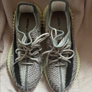 Yeezy Gray and Black Athletic Shoes